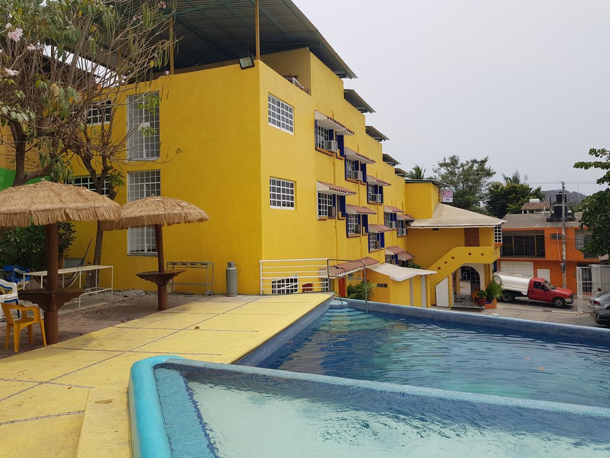 איסטפה Hotel Bahia מראה חיצוני תמונה